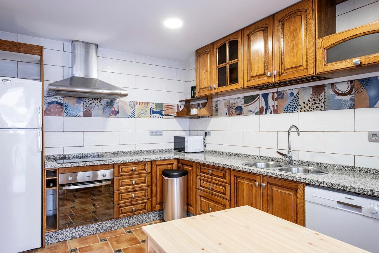 Bed and Breakfast Tadawn Literary Coliving Estepona Exterior foto